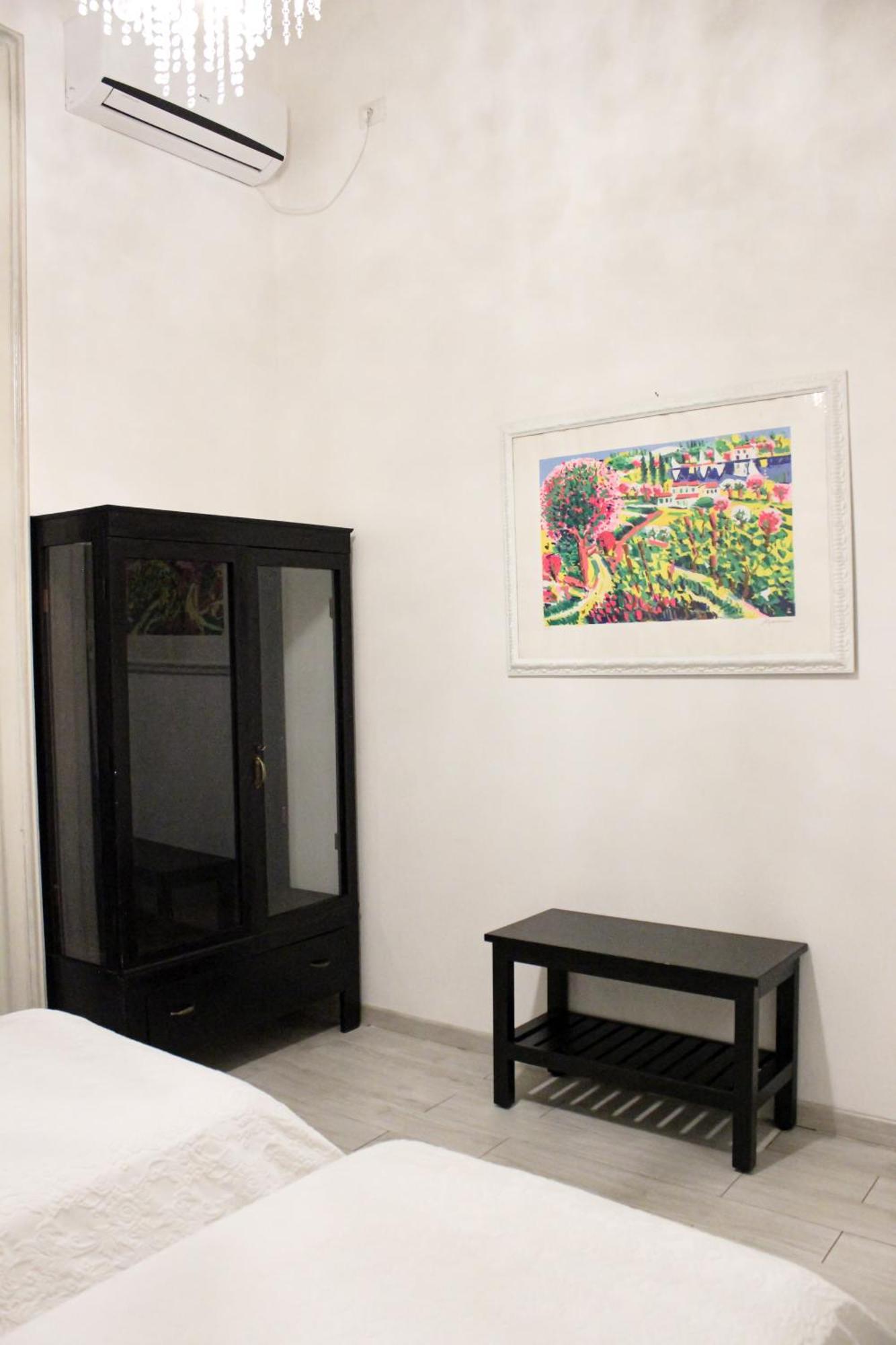Salerno Center House - Corso Vittorio Emanuele Appartement Buitenkant foto