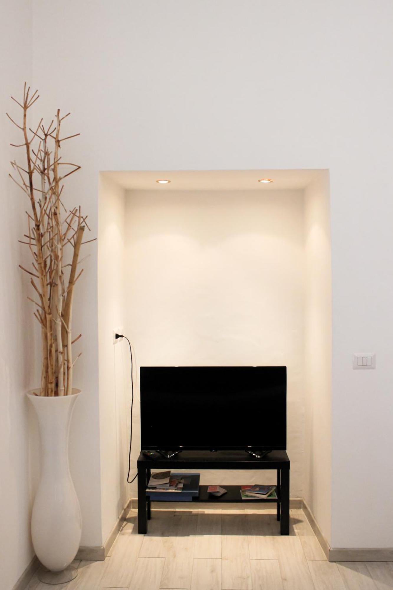 Salerno Center House - Corso Vittorio Emanuele Appartement Buitenkant foto